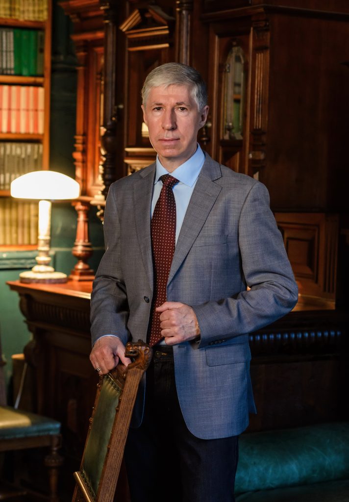 Профессиональная юридическая помощь в Харькове: принципы работы адвоката Головинова В. А.